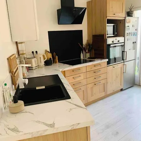 Maison, Grand Jardin A Hotel 3*